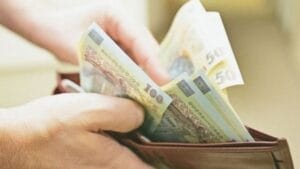 bani portofel.05qs68oyuz