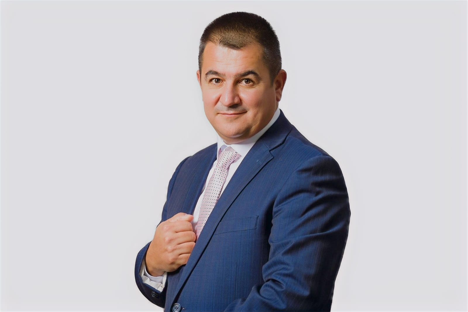 Adrian Bughiu nou