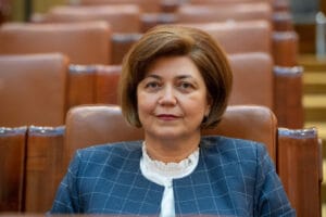 Cristina Stocheci senator