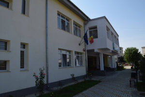cresa mioveni