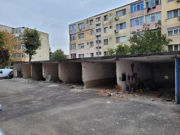 garaje poienitei