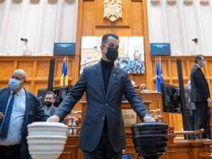 Ovidiu Puiu: România are din nou un guvern cu puteri depline