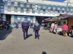 restrictii controale