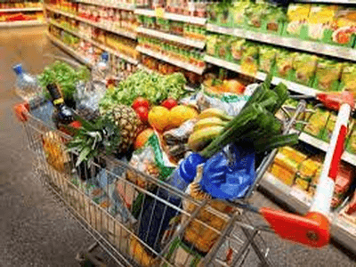 Coșul de cumpărături de Crăciun, mai scump cu până la 40% fața de