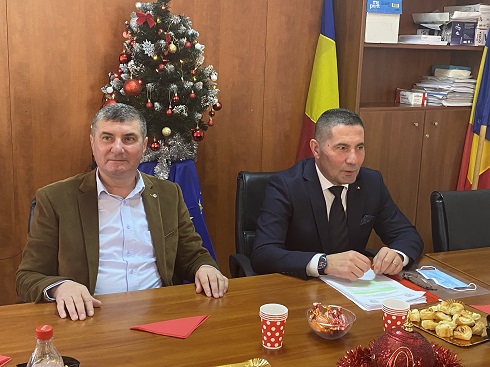 Bradu primar si vice