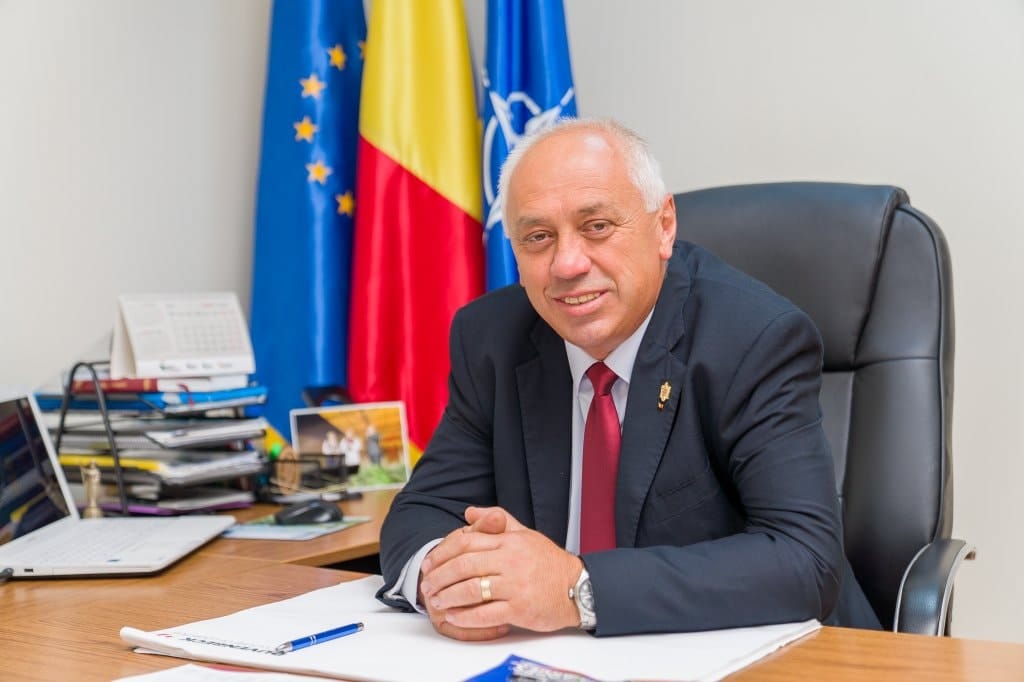 primar LERESTI 4