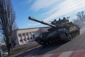 Un tanc rusesc ar fi fost furat de romi